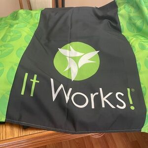Itworks!